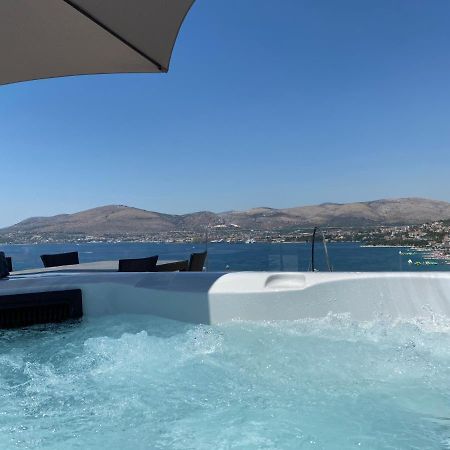 Appartement Penthouse Maus à Trogir Extérieur photo