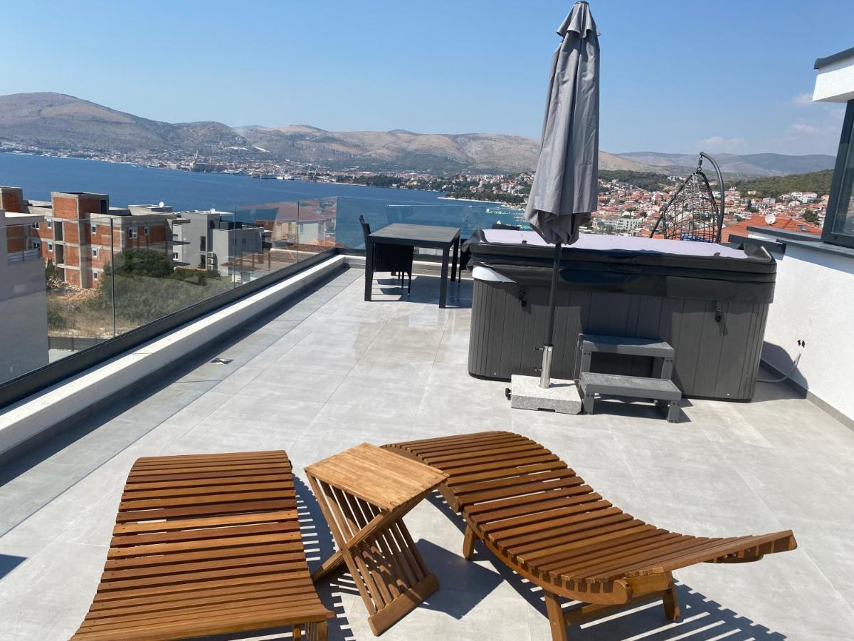 Appartement Penthouse Maus à Trogir Extérieur photo