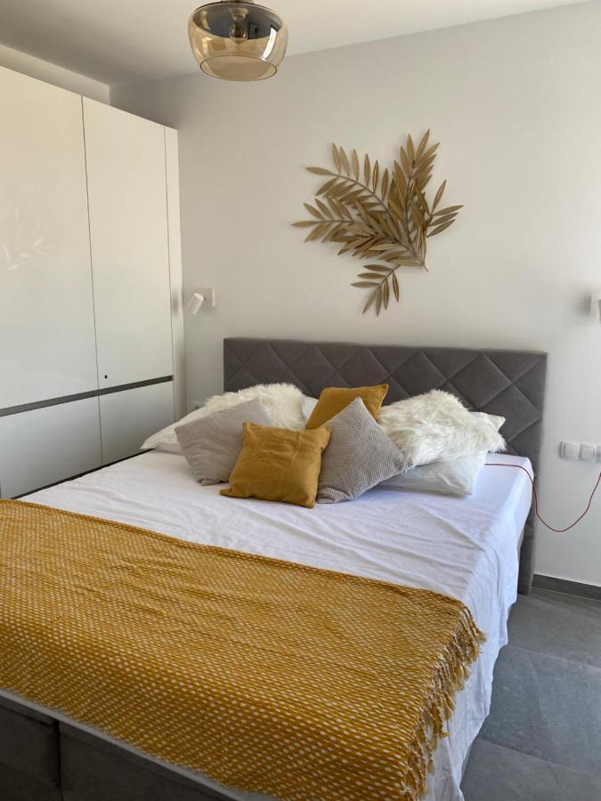 Appartement Penthouse Maus à Trogir Extérieur photo